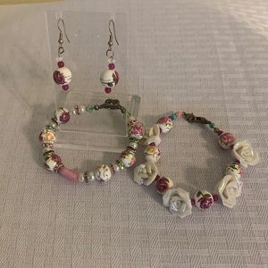 Bracelets and earring’s floral set.